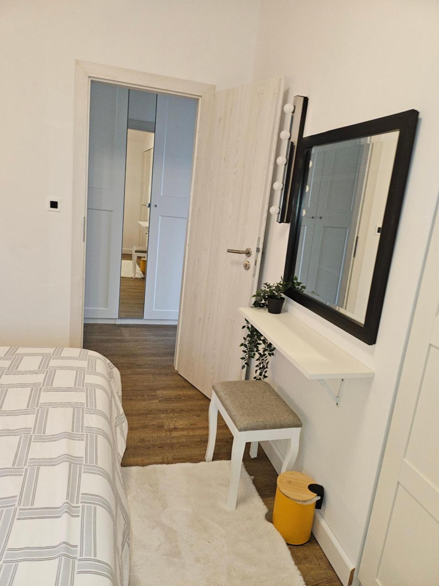 Apartman Pojine Gabonjin エクステリア 写真